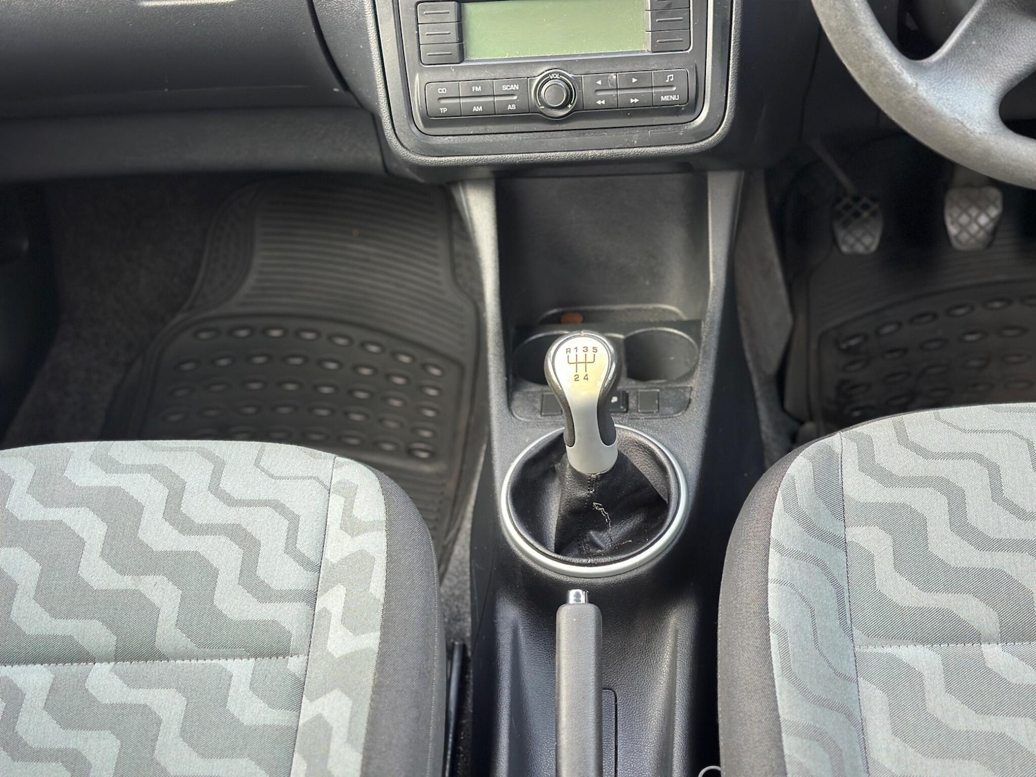 Used Skoda Fabia 2009 for sale - 77081645: Photo 31