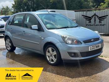 2007 (07) - 1.25 Zetec Climate 5dr