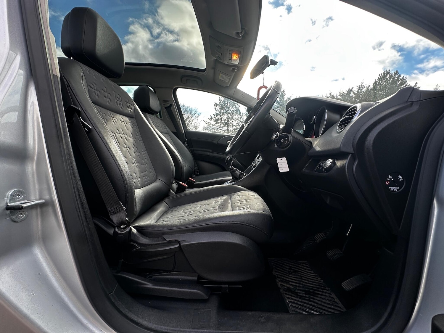 Used Vauxhall Meriva 2012 for sale - 77585870: Photo 23