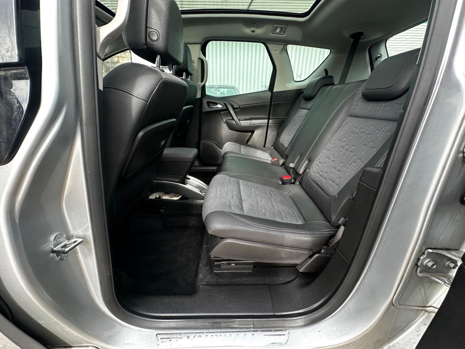 Used Vauxhall Meriva 2012 for sale - 77585870: Photo 33