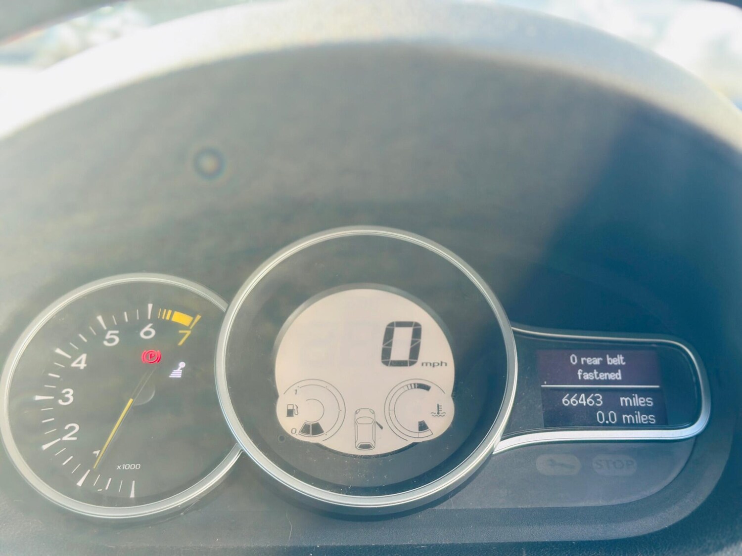 Used Renault Megane 2011 for sale - 77940052: Photo 22