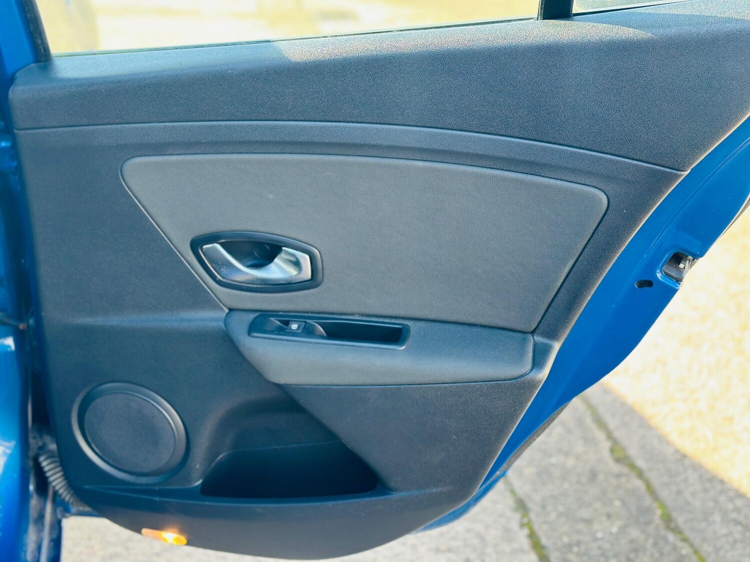 Used Renault Megane 2011 for sale - 77940052: Photo 36