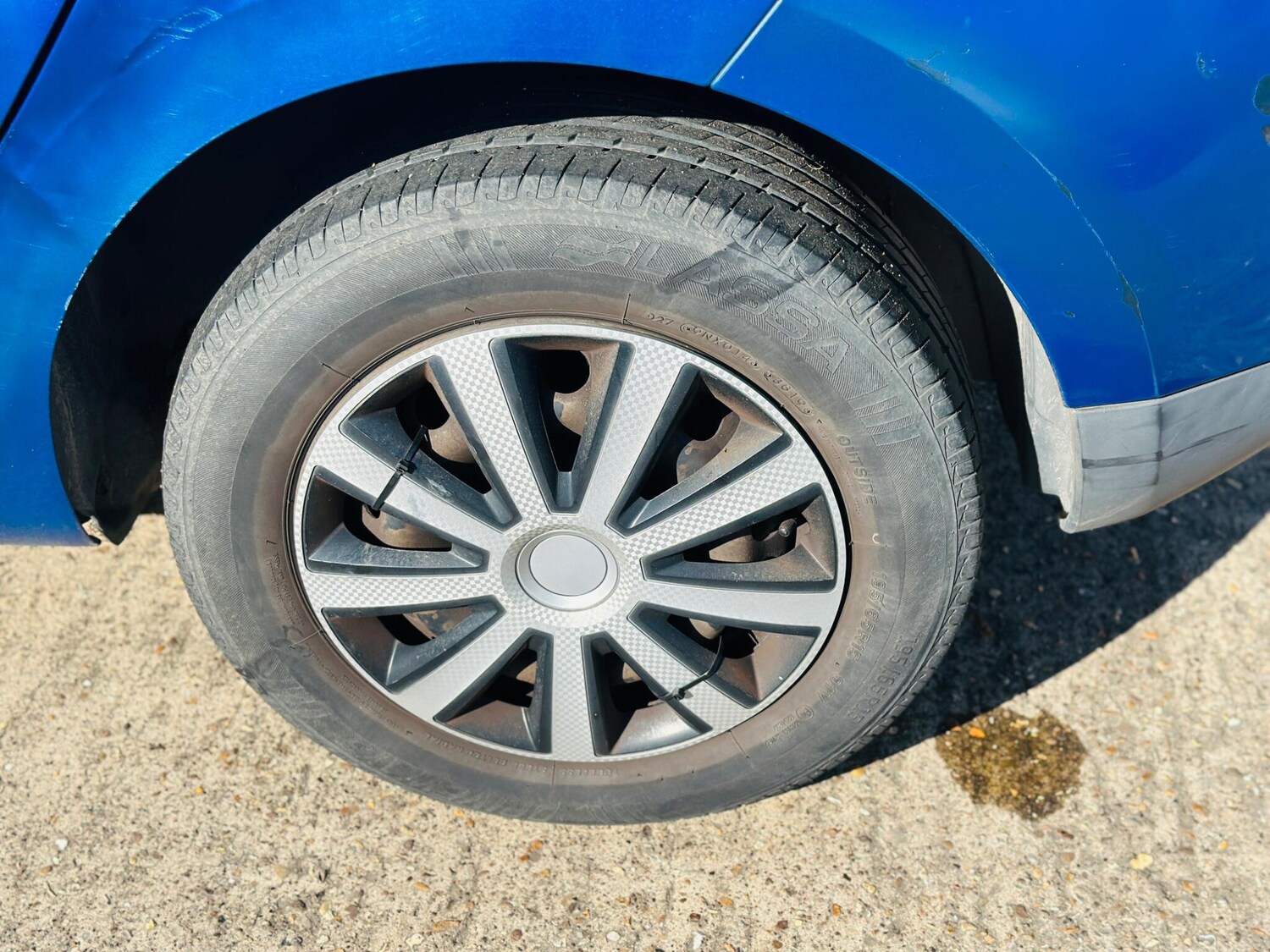 Used Renault Megane 2011 for sale - 77940052: Photo 47