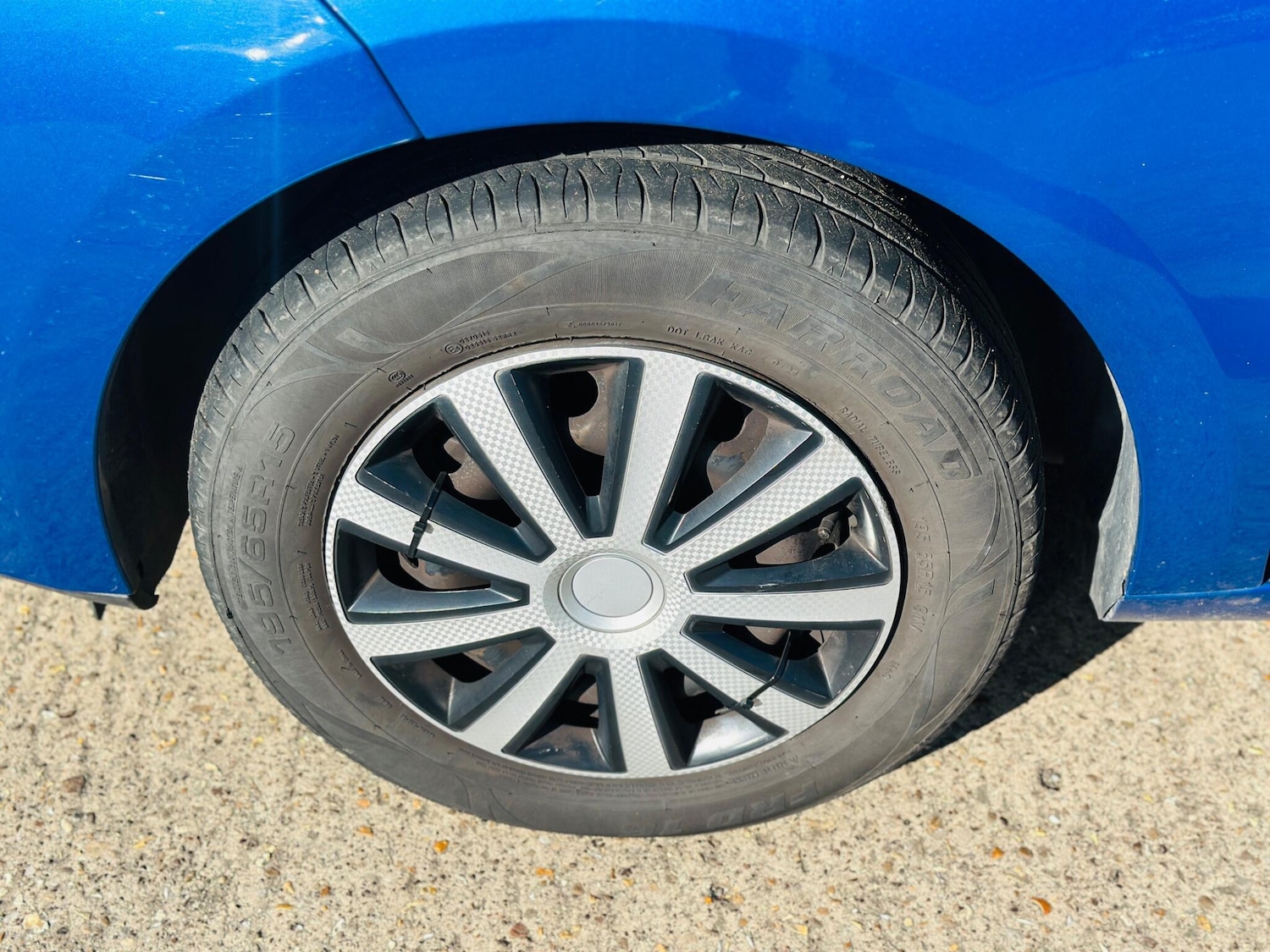 Used Renault Megane 2011 for sale - 77940052: Photo 9