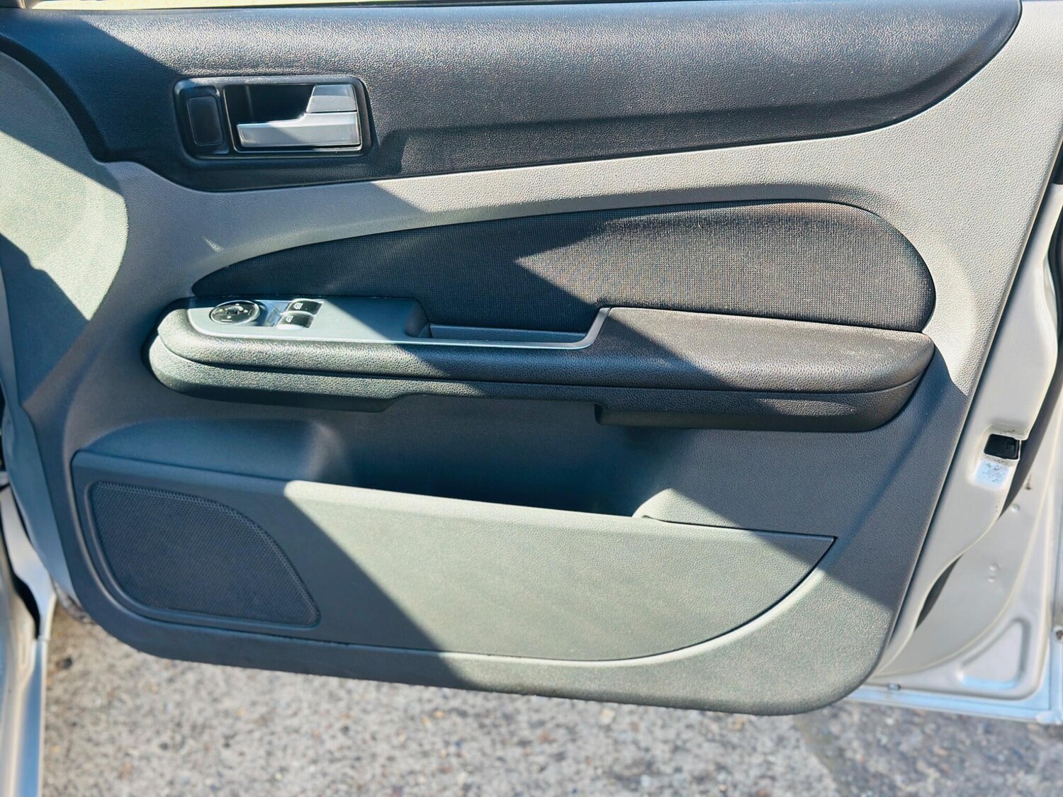 Used Ford Focus 2010 for sale - 77939963: Photo 19