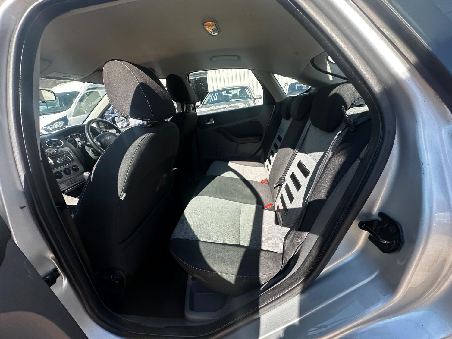 Used Ford Focus 2010 for sale - 77939963: Photo 34