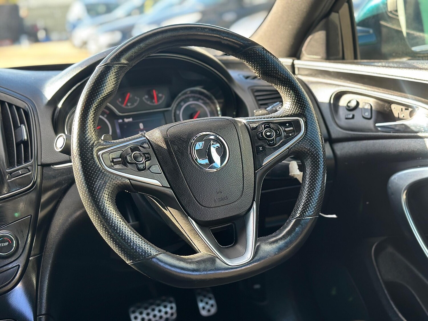 Used Vauxhall Insignia 2014 for sale - 76200424: Photo 32