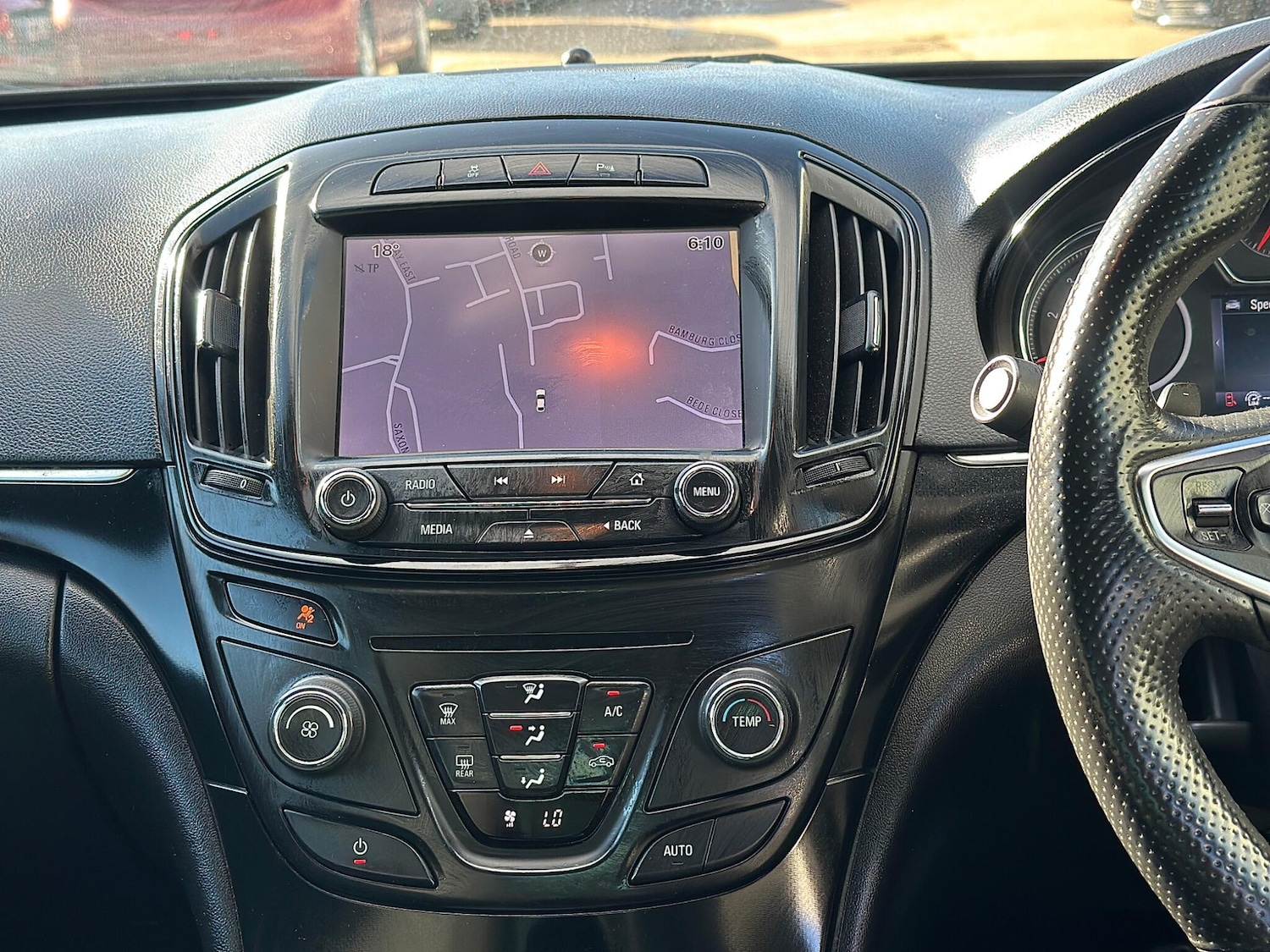 Used Vauxhall Insignia 2014 for sale - 76200424: Photo 8