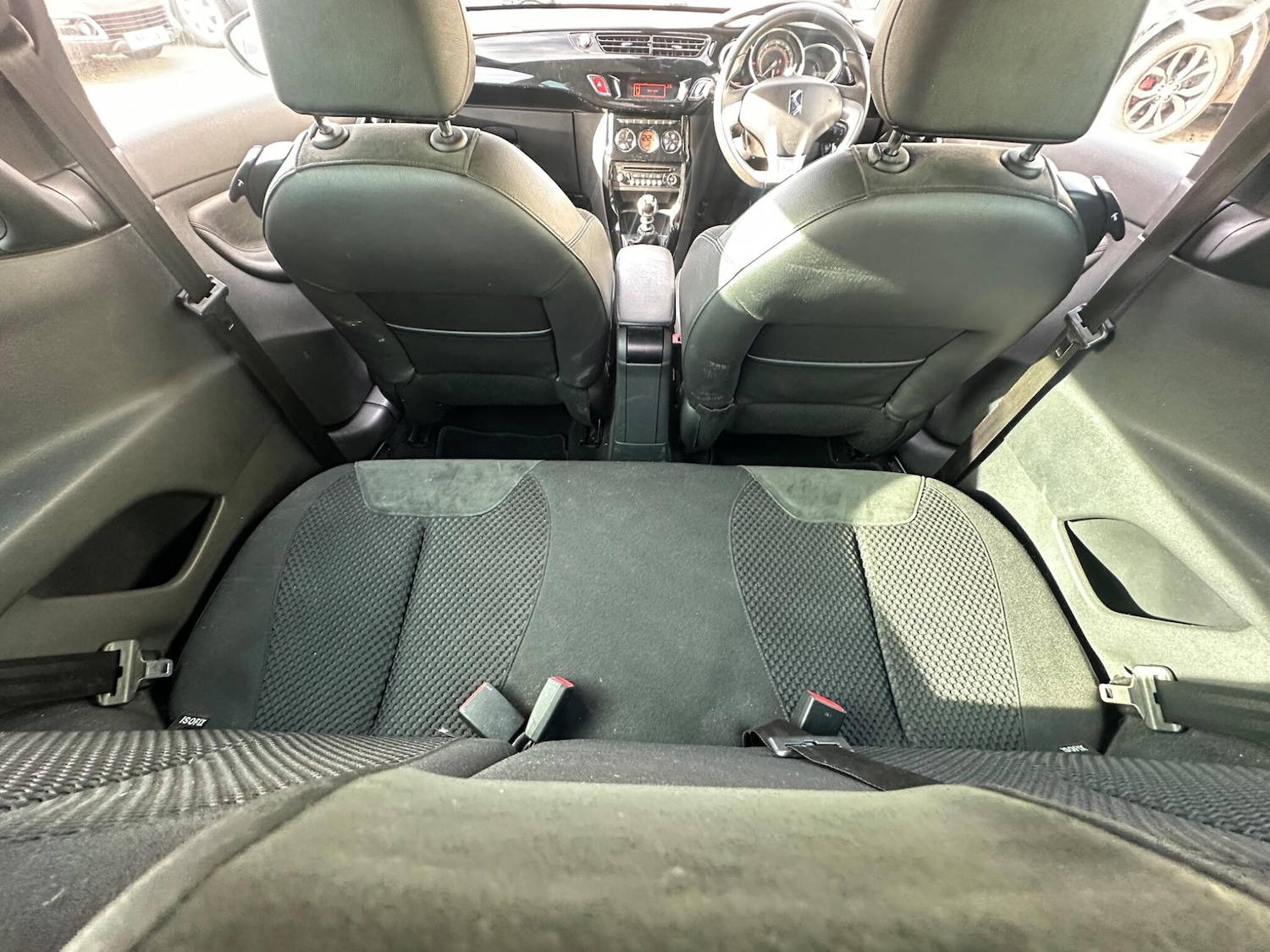 Used Citroen DS3 2015 for sale - 76992368: Photo 10