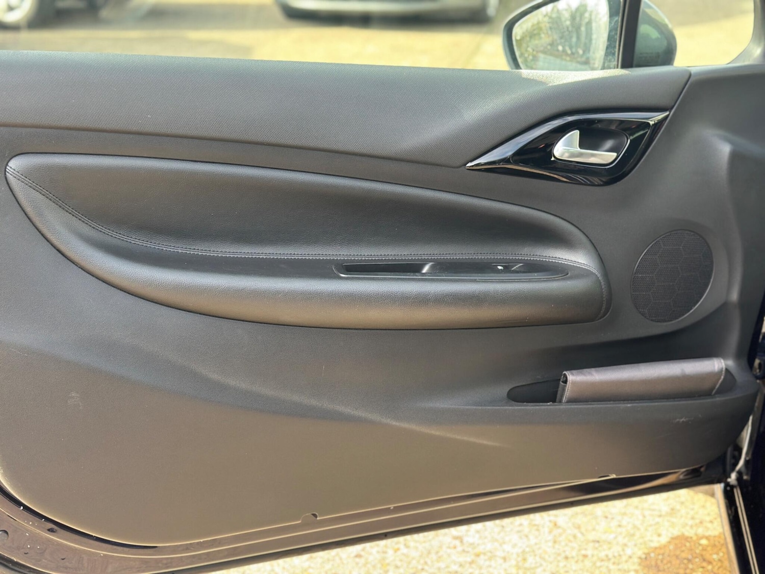 Used Citroen DS3 2015 for sale - 76992368: Photo 34