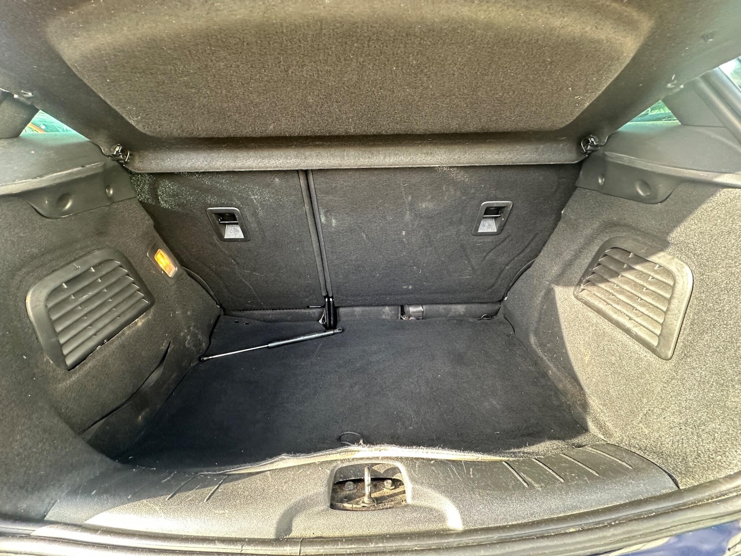 Used Citroen DS3 2015 for sale - 76992368: Photo 9