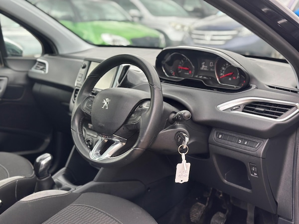 Used Peugeot 208 2014 for sale - 76239403: Photo 22