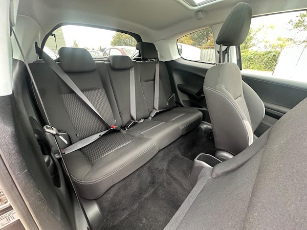 Used Peugeot 208 2014 for sale - 76239403: Photo 27