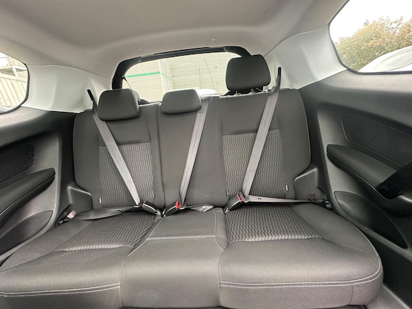 Used Peugeot 208 2014 for sale - 76239403: Photo 36