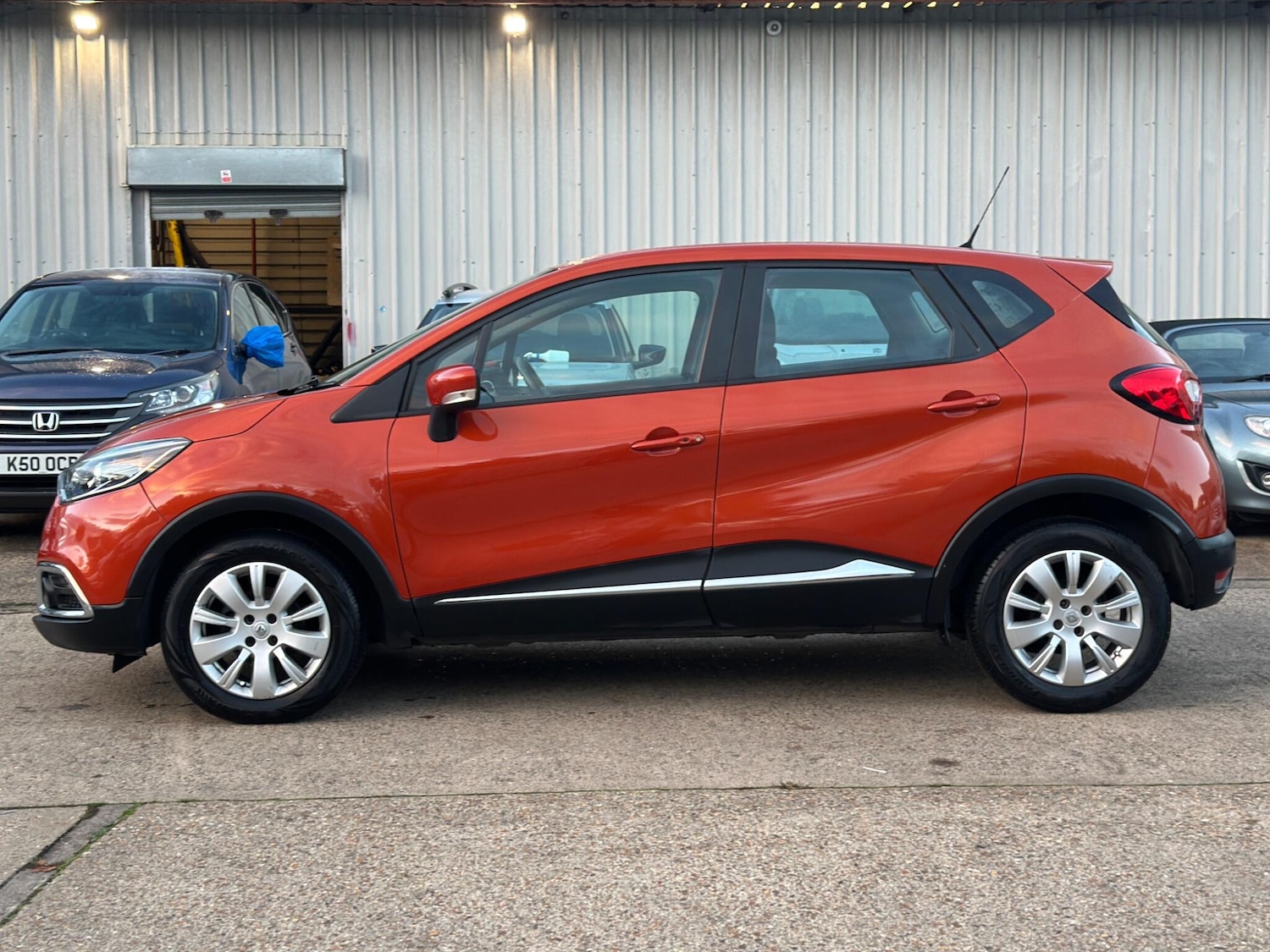 Used Renault Captur 2013 for sale - 76349284: Photo 18