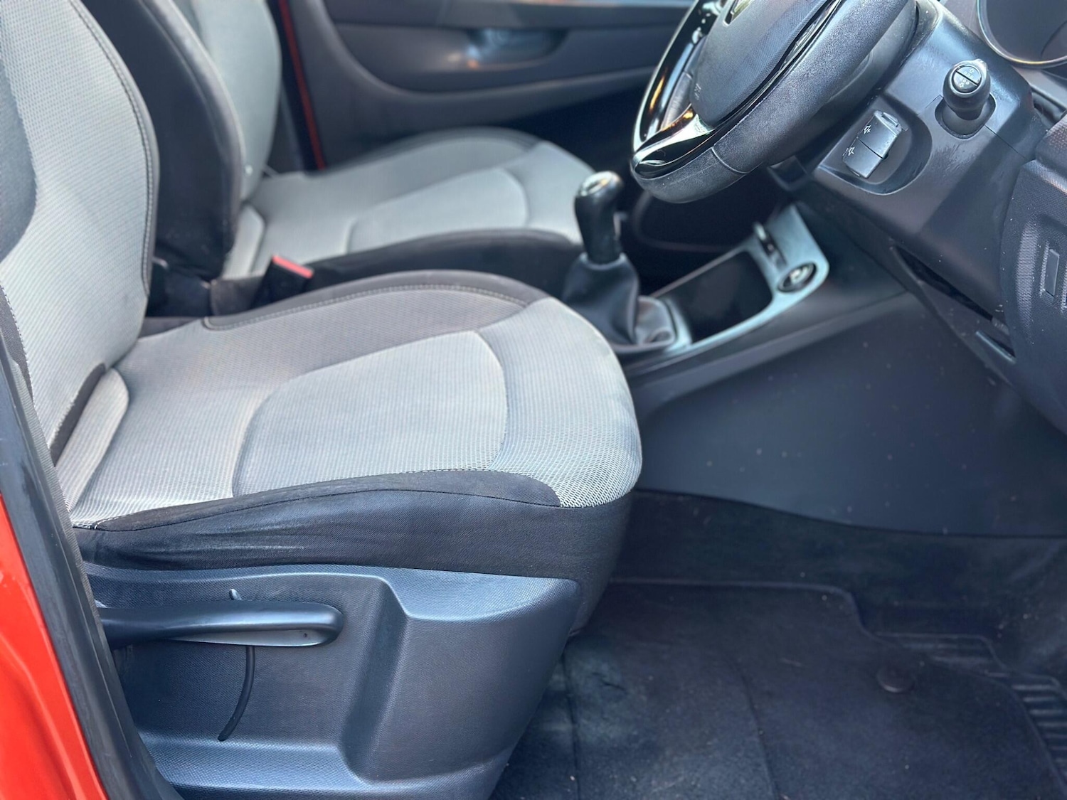Used Renault Captur 2013 for sale - 76349284: Photo 23
