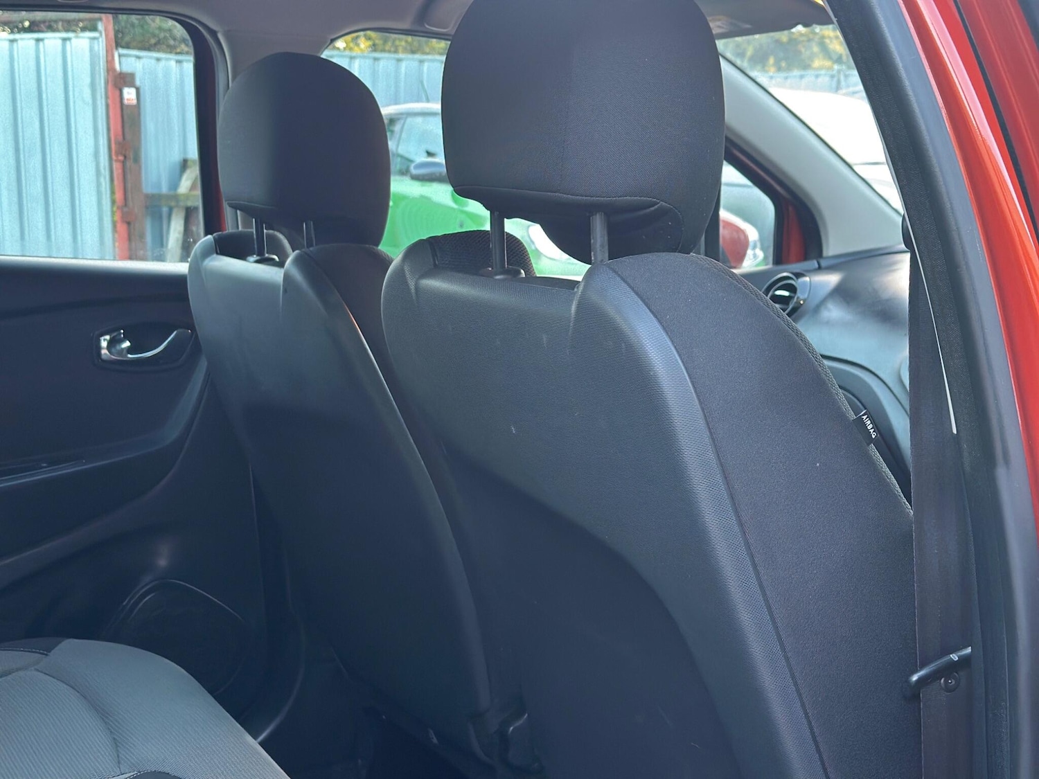 Used Renault Captur 2013 for sale - 76349284: Photo 27