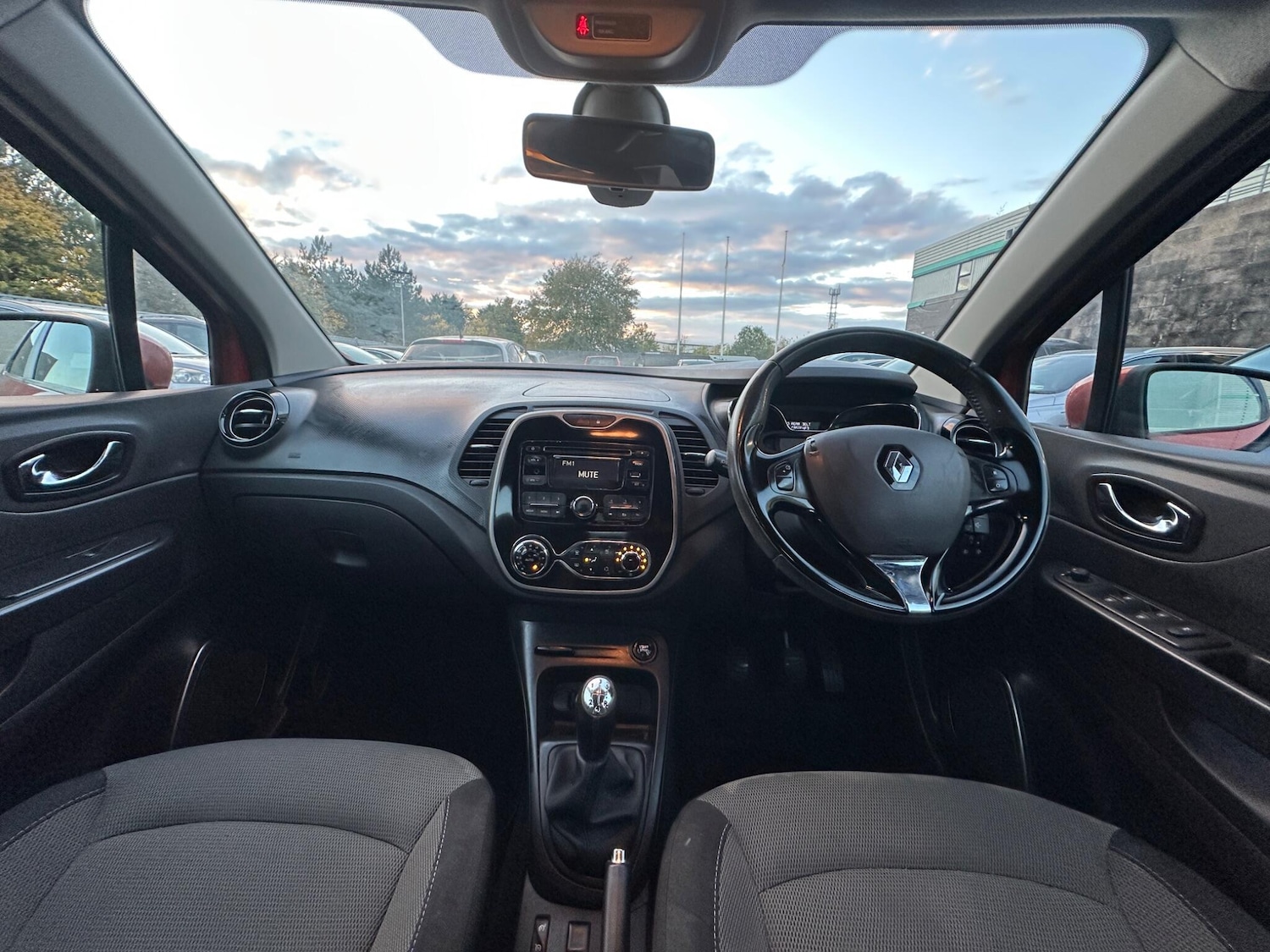 Used Renault Captur 2013 for sale - 76349284: Photo 31