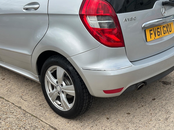 Used Mercedes-Benz A-Class 2011 for sale - 75589597: Photo 16