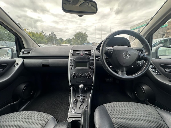 Used Mercedes-Benz A-Class 2011 for sale - 75589597: Photo 28