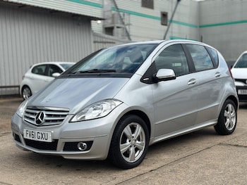 Used Mercedes-Benz A-Class 2011 for sale - 75589597: Photo