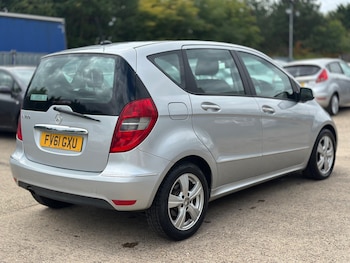 Used Mercedes-Benz A-Class 2011 for sale - 75589597: Photo