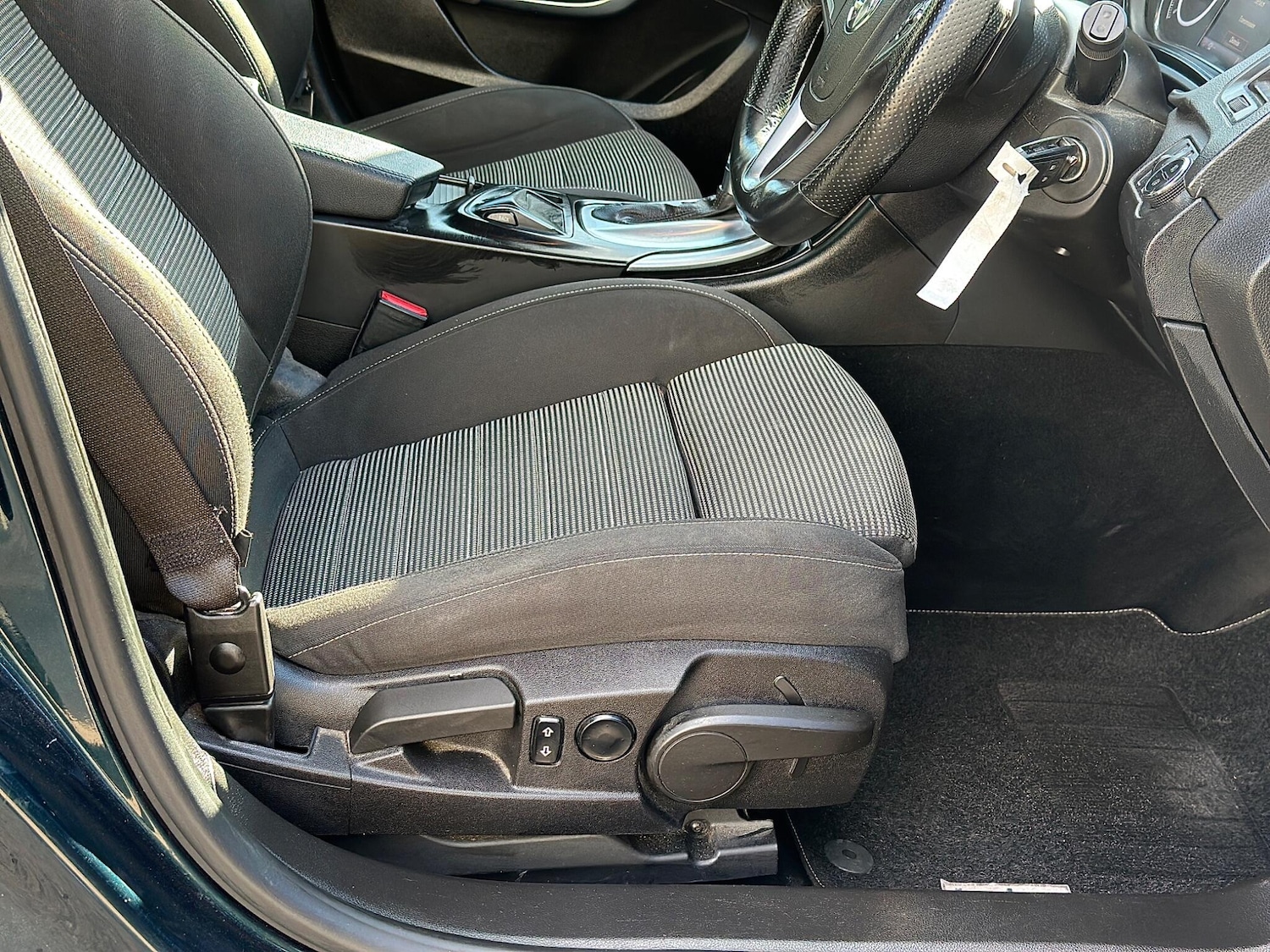 Used Vauxhall Insignia 2014 for sale - 76996003: Photo 29