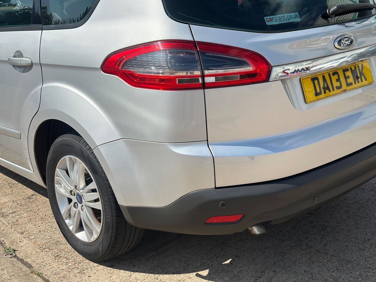 Used Ford S-Max 2013 for sale - 76672510: Photo 17