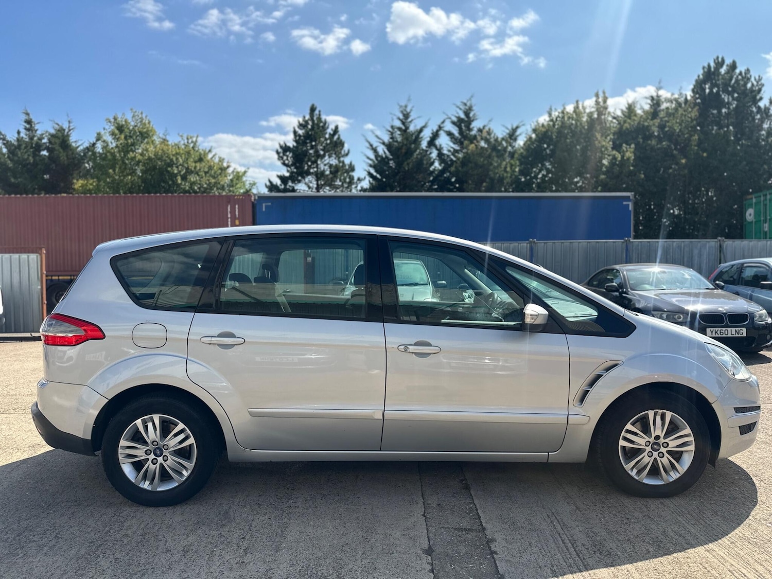 Used Ford S-Max 2013 for sale - 76672510: Photo 21