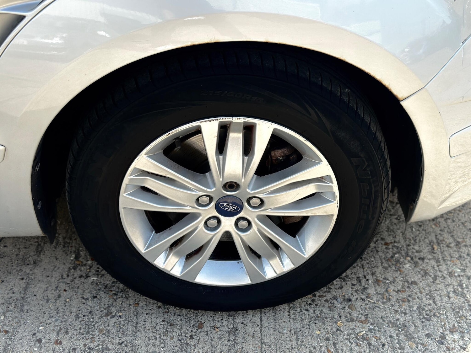 Used Ford S-Max 2013 for sale - 76672510: Photo 54