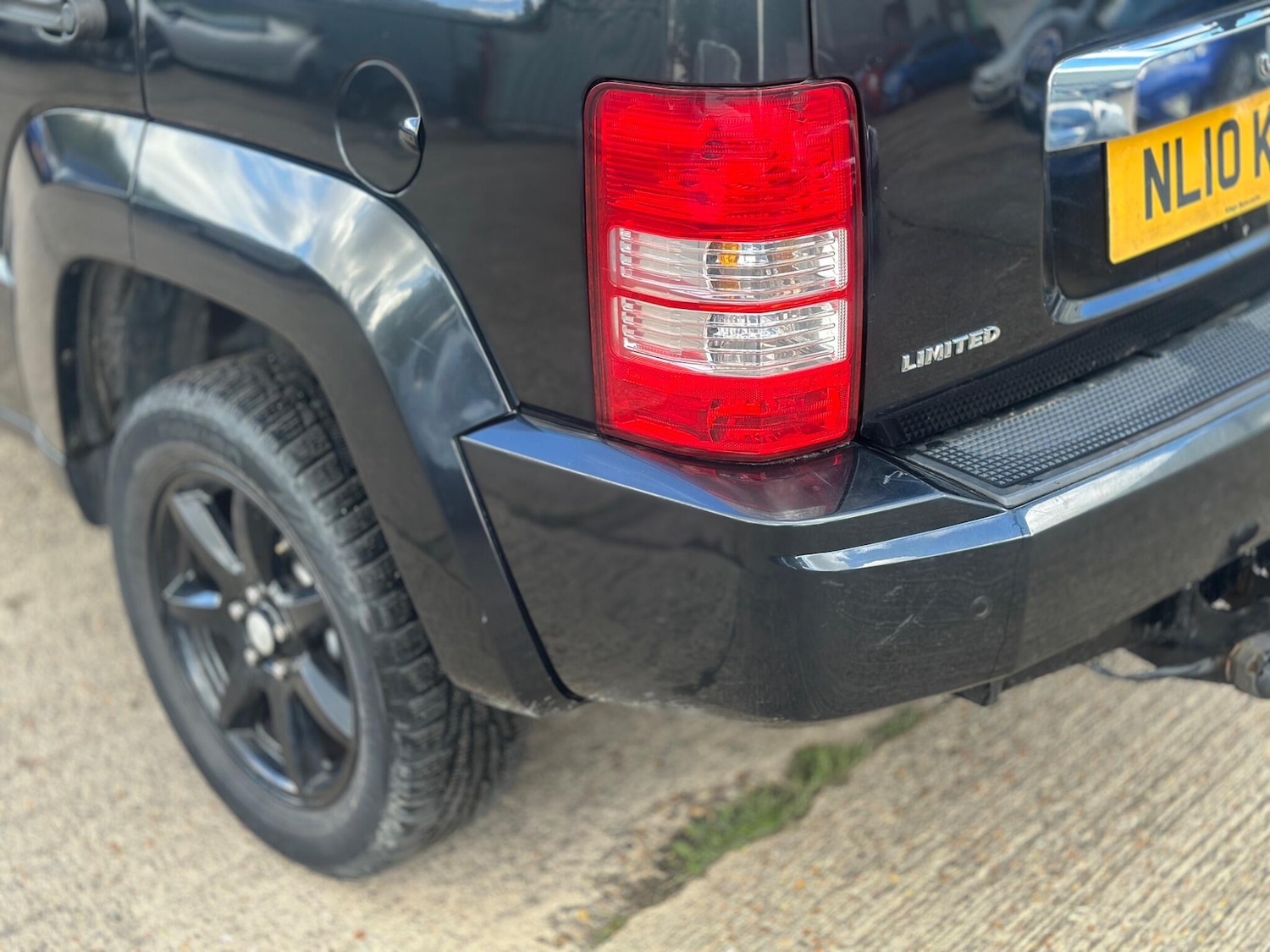 Used Jeep Cherokee 2010 for sale - 76610140: Photo 15