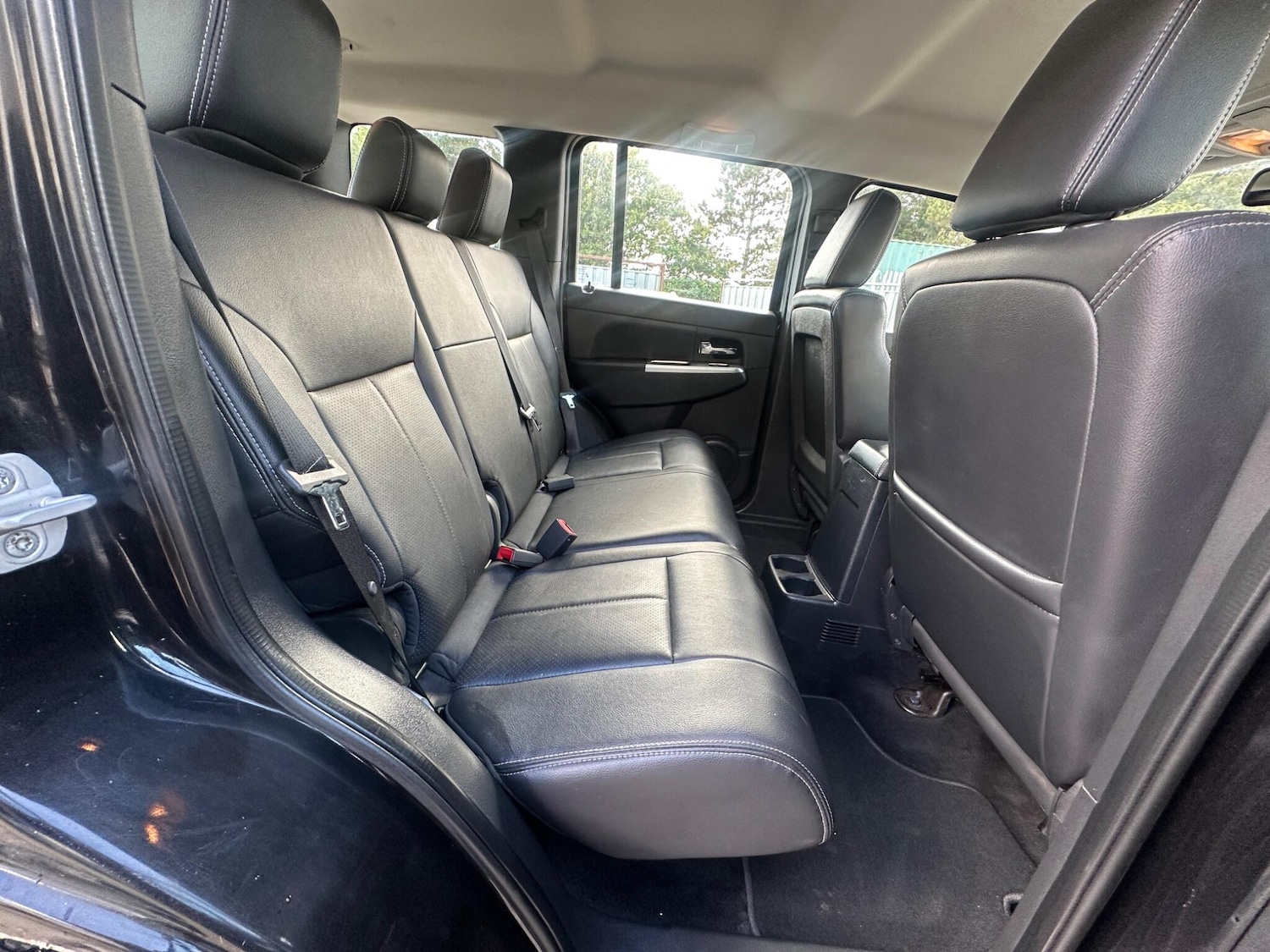 Used Jeep Cherokee 2010 for sale - 76610140: Photo 29