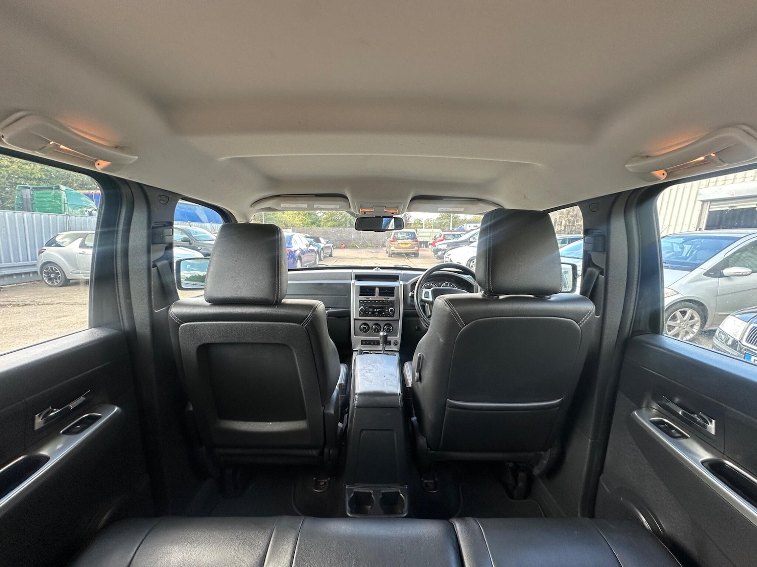 Used Jeep Cherokee 2010 for sale - 76610140: Photo 35