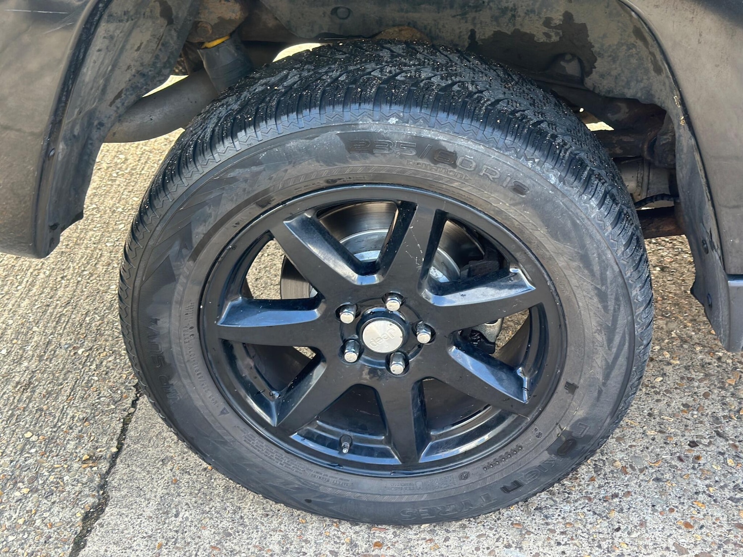 Used Jeep Cherokee 2010 for sale - 76610140: Photo 49