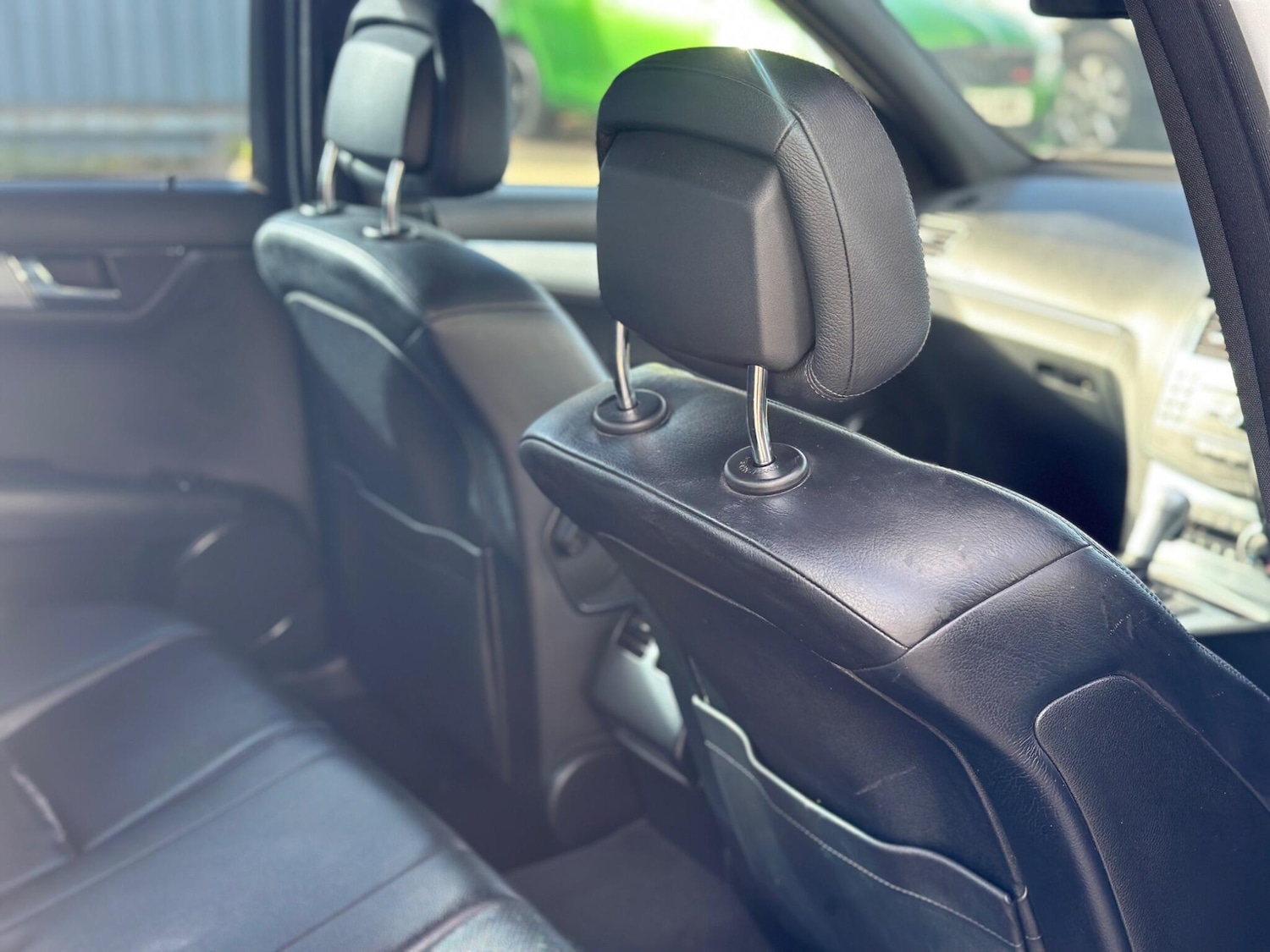 Used Mercedes-Benz C Class 2010 for sale - 76348728: Photo 26