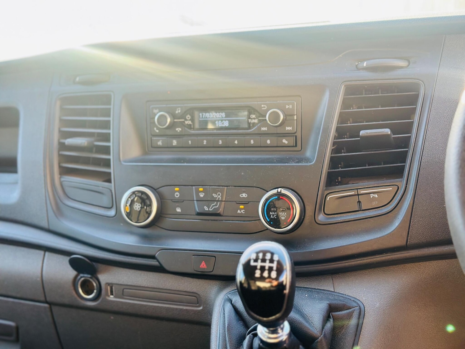 Used Ford Transit Custom 2018 for sale - 77940712: Photo 26