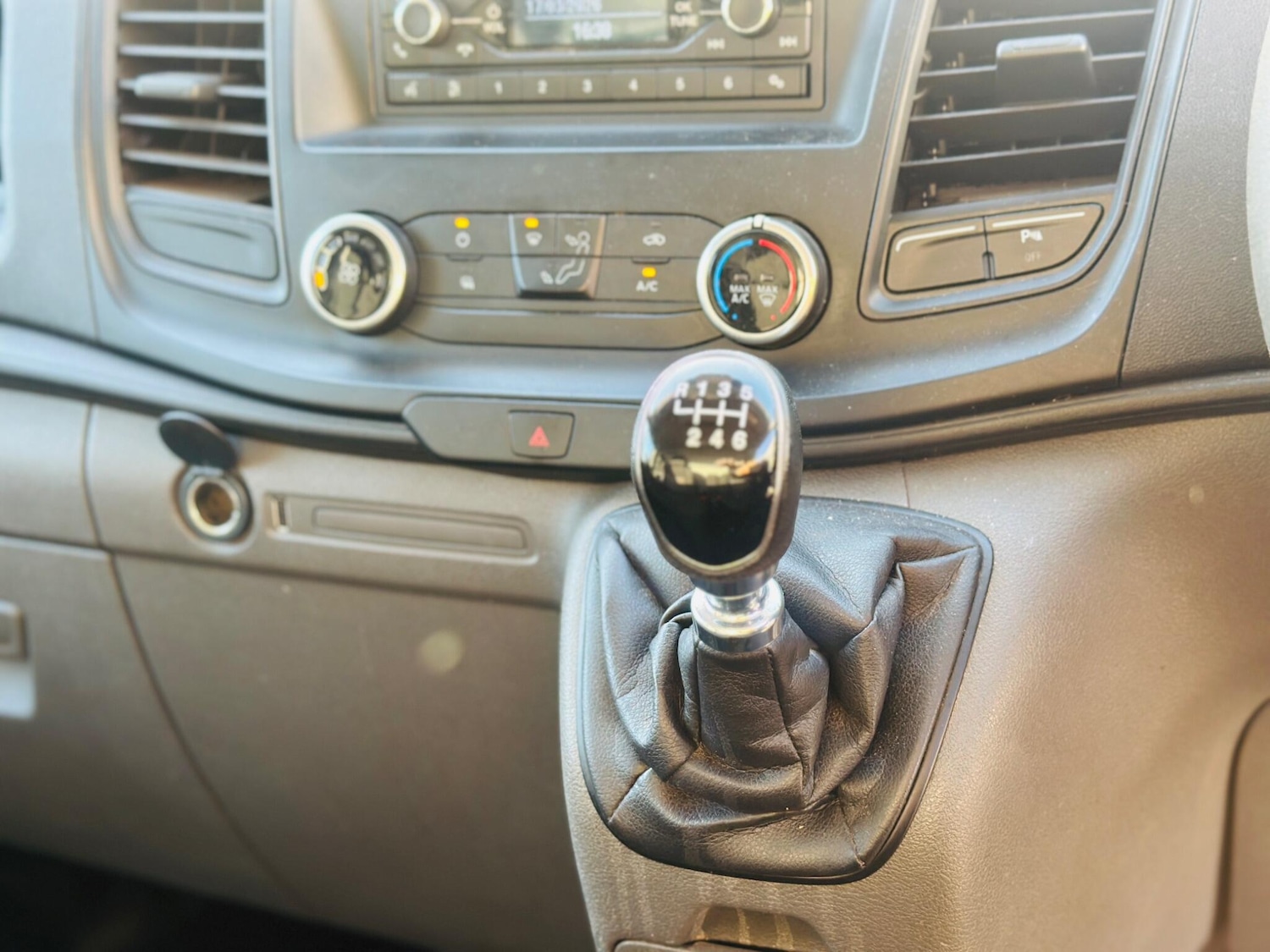 Used Ford Transit Custom 2018 for sale - 77940712: Photo 27