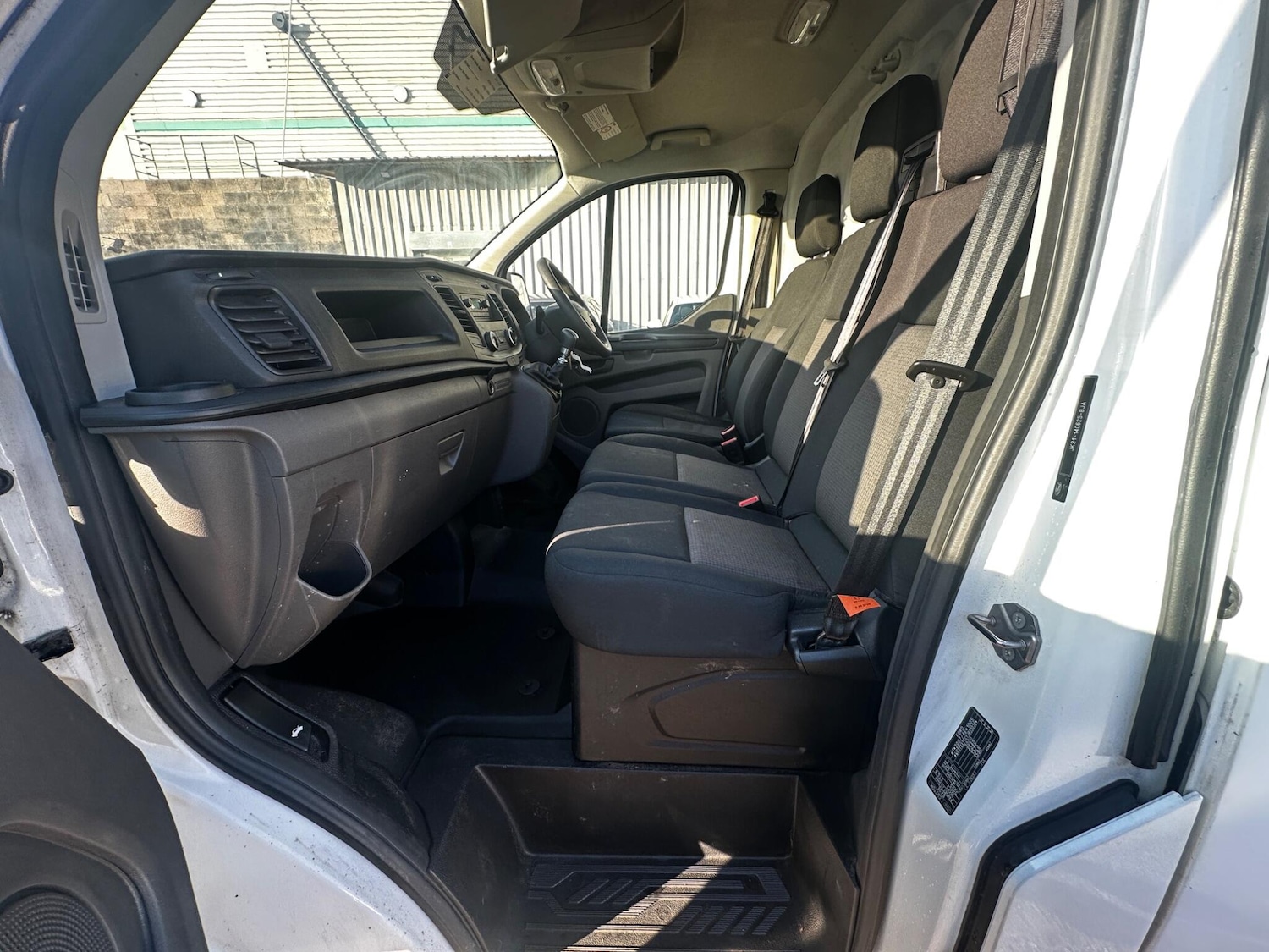 Used Ford Transit Custom 2018 for sale - 77940712: Photo 32