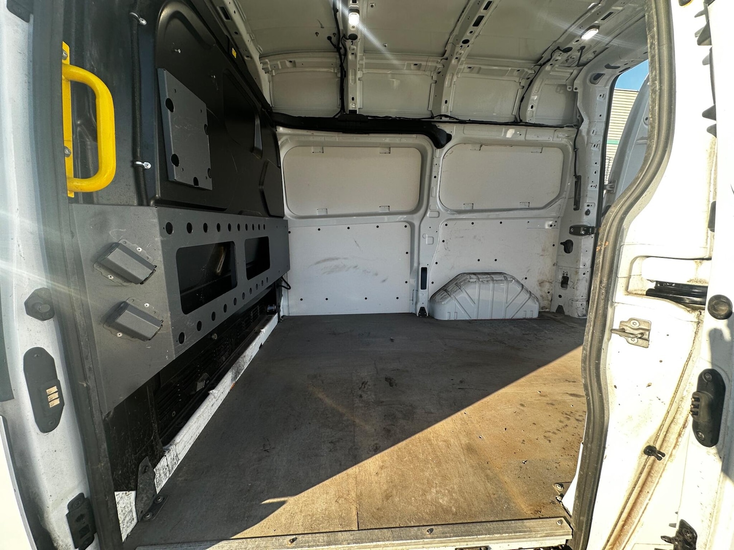 Used Ford Transit Custom 2018 for sale - 77940712: Photo 8