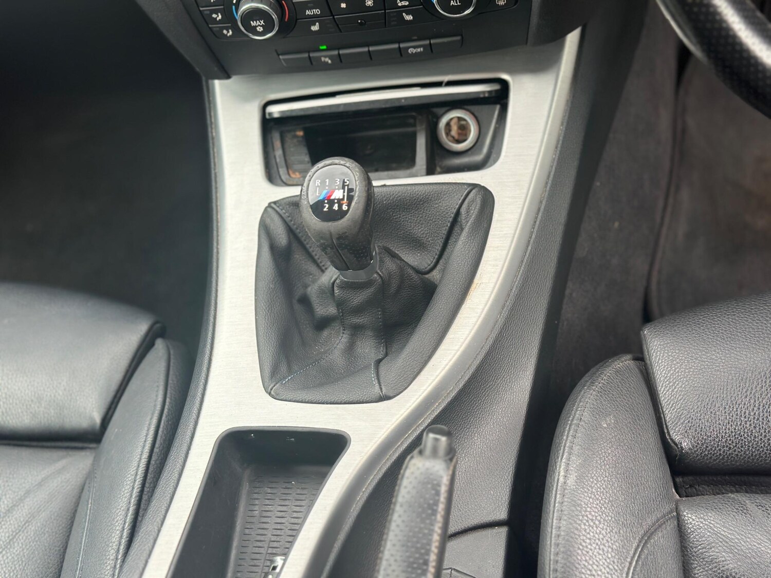 Vehicle 33