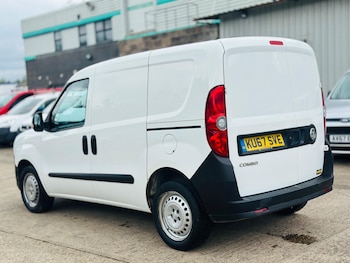 Used Vauxhall Combo 2017 for sale - 78548663: Photo