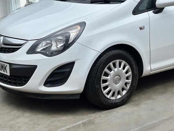 Used Vauxhall Corsa Van 2015 for sale - 74047922: Photo 25