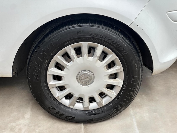 Used Vauxhall Corsa Van 2015 for sale - 74047922: Photo 9