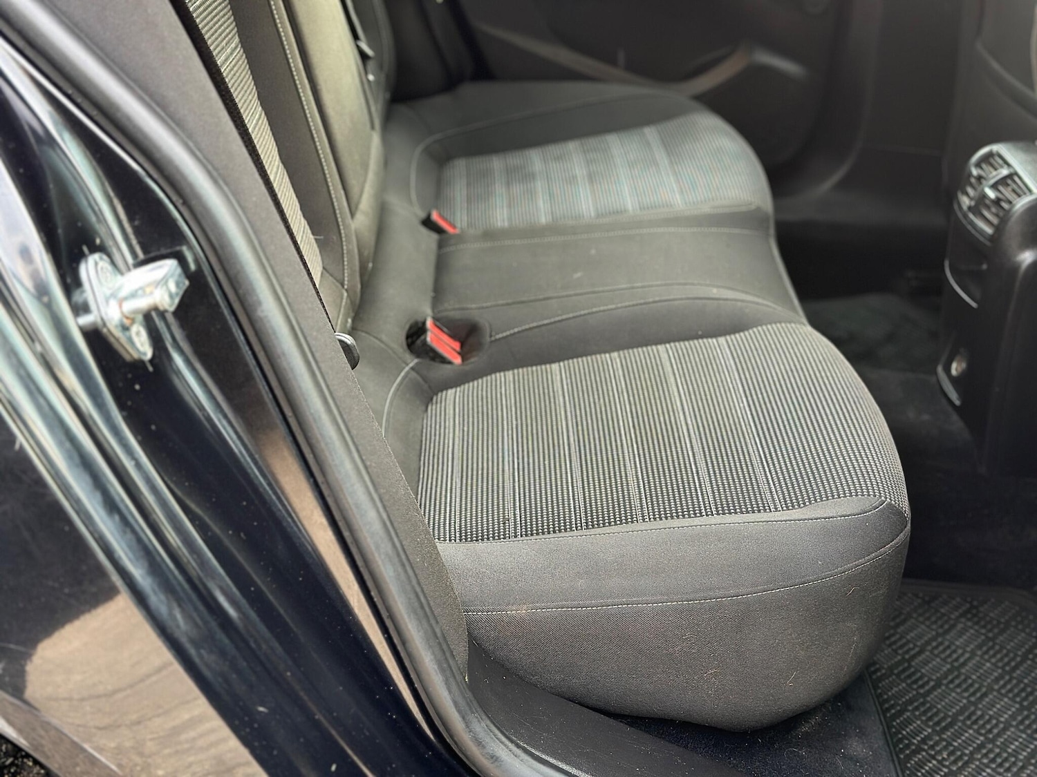 Used Vauxhall Insignia 2012 for sale - 76138499: Photo 34