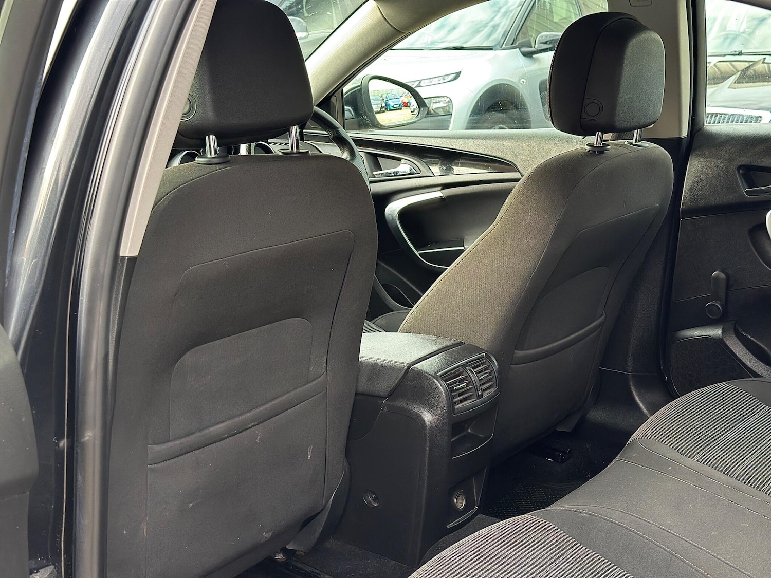 Used Vauxhall Insignia 2012 for sale - 76138499: Photo 40