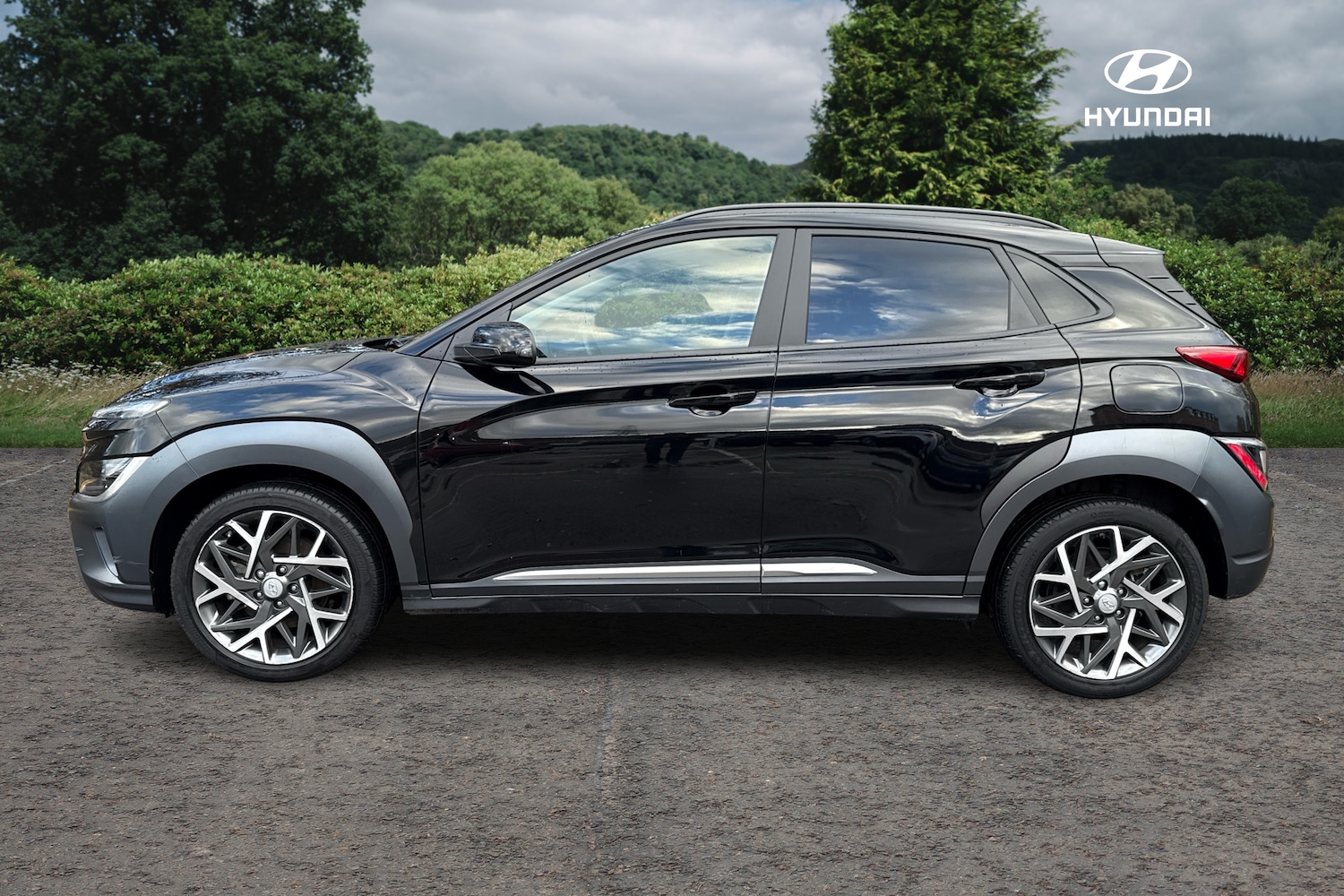 Used Hyundai KONA 2023 for sale - 76676831: Photo 9
