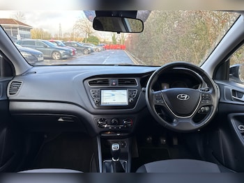 Used Hyundai i20 2020 for sale - 77415451: Photo