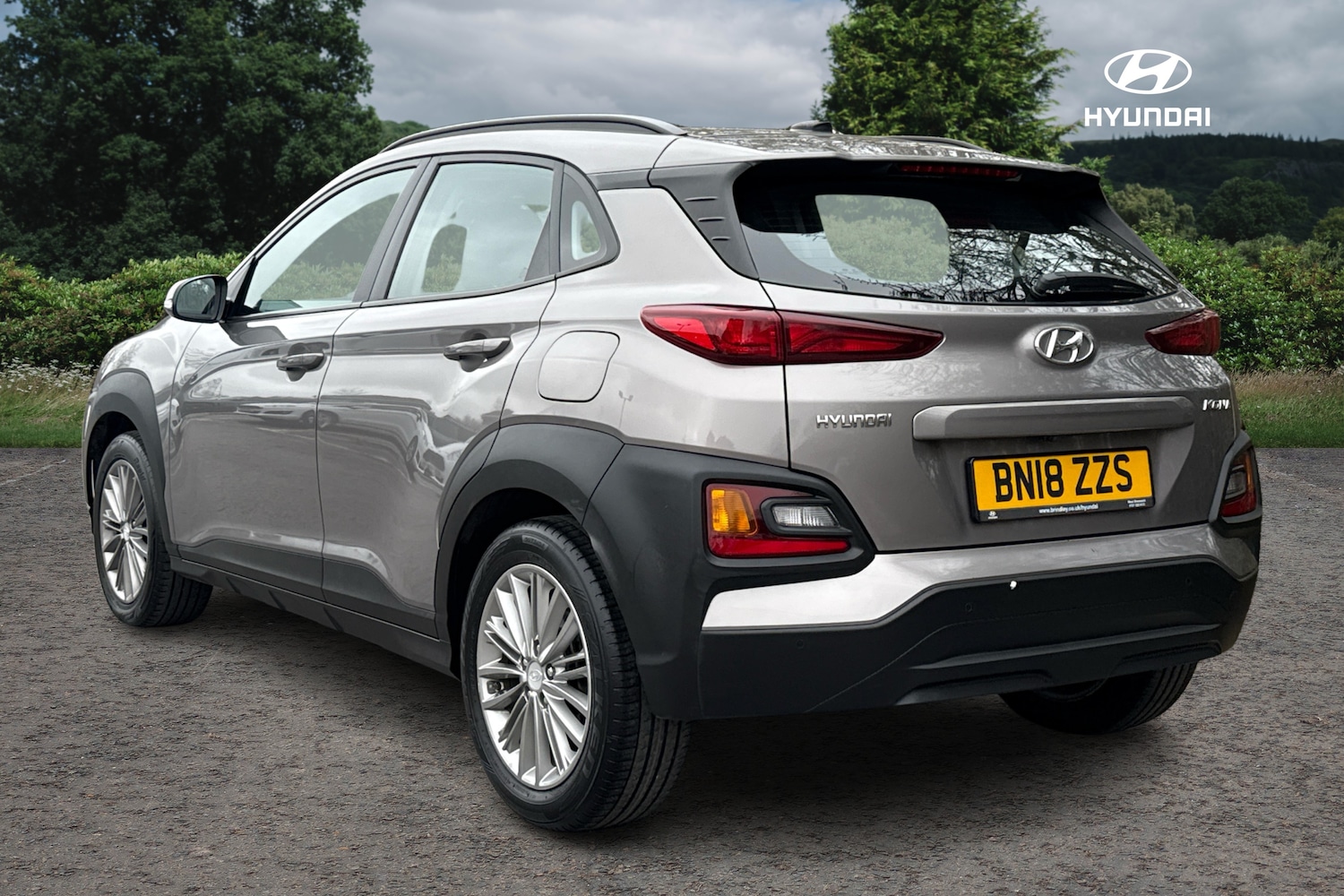 Used Hyundai KONA 2018 for sale - 77809846: Photo 2