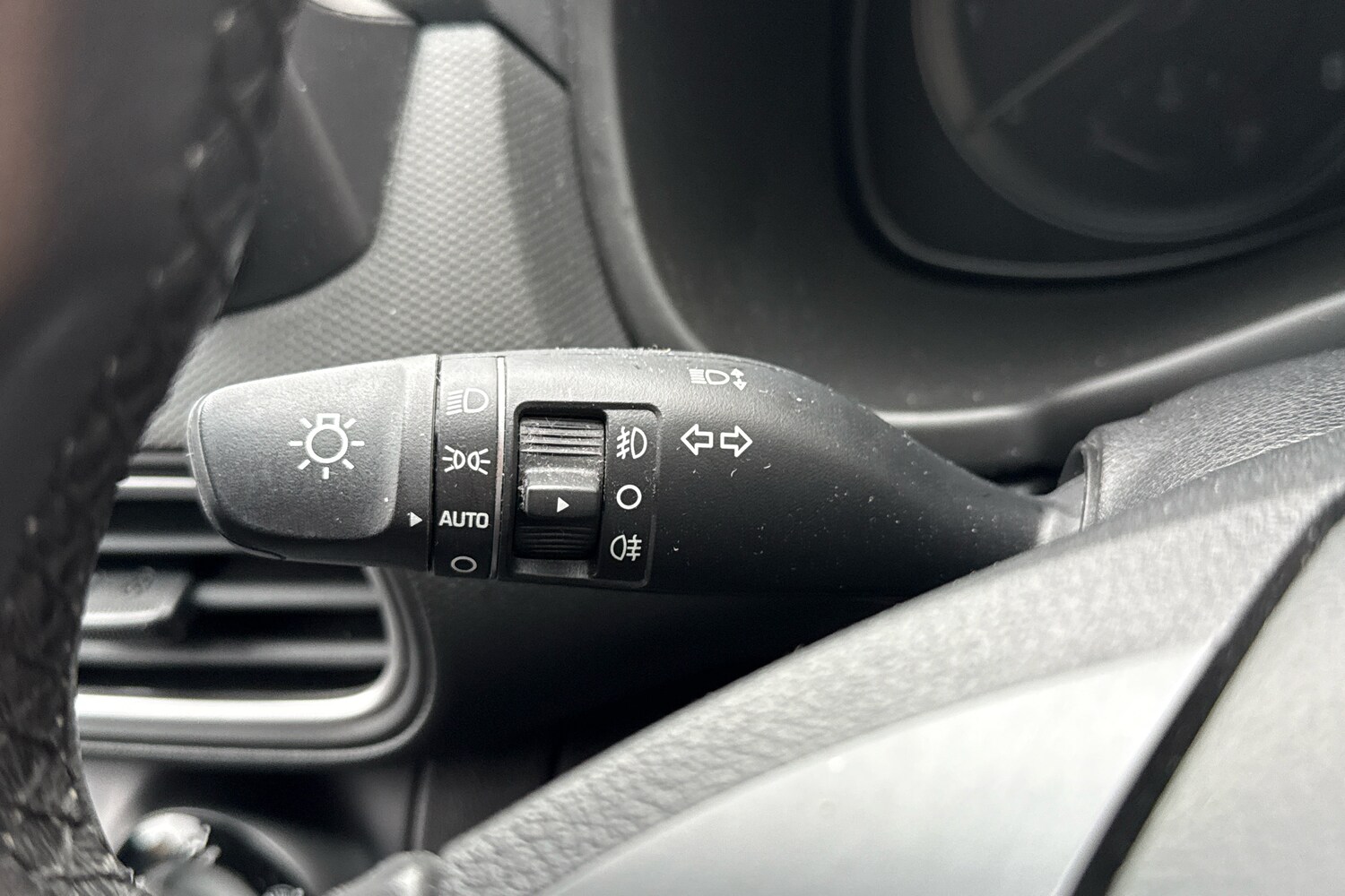 Used Hyundai KONA 2018 for sale - 77809846: Photo 25