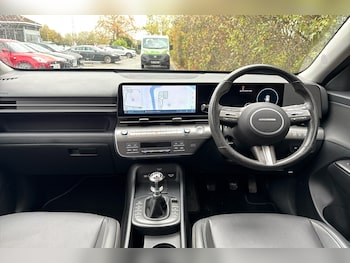 Used Hyundai KONA 2023 for sale - 77067648: Photo